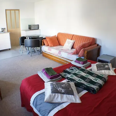 Le Rouet ホームステイ